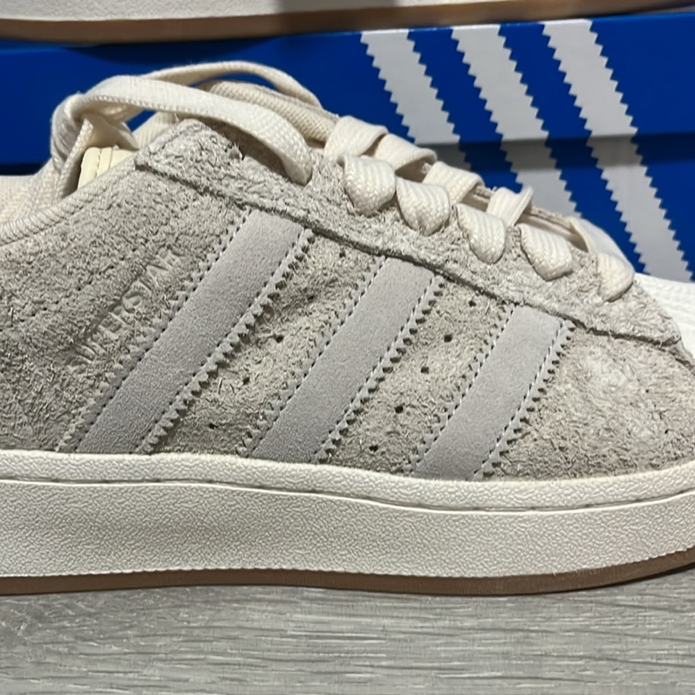 NWT Adidas Originals Superstar XLG Women's Shoes - Beige/Wonder White - IG2124 - Picture 4 of 11